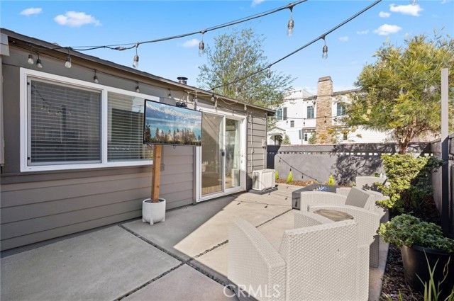 620 Acacia Avenue, Corona Del Mar (newport Beach), CA 92625