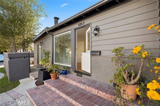 620 Acacia Avenue, Corona Del Mar (newport Beach), CA 92625