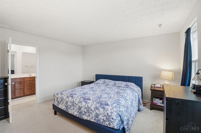 5908 Cresting Drive, Middletown, OH 45042