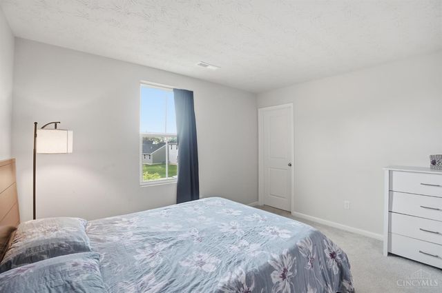 5908 Cresting Drive, Middletown, OH 45042