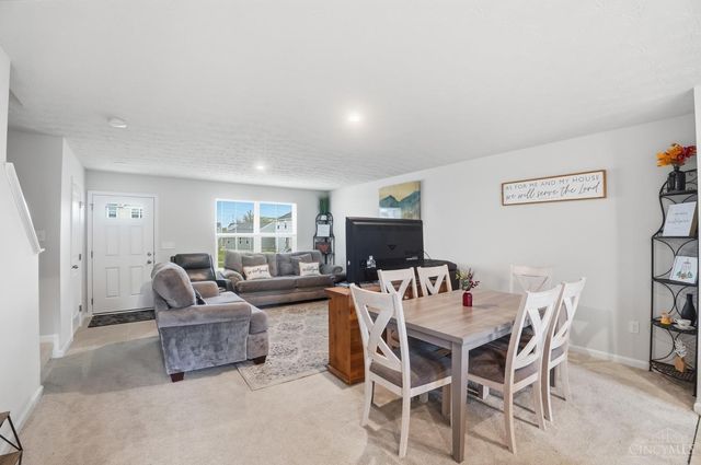 5908 Cresting Drive, Middletown, OH 45042
