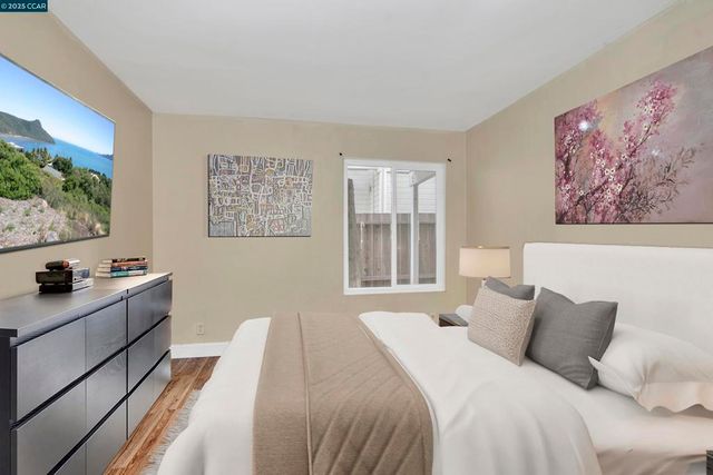 4888 Clayton Rd 6, Concord, CA 94521