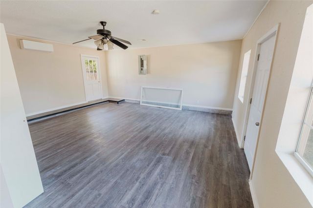 1710 Kingsborough Drive, Arlington, TX 76015