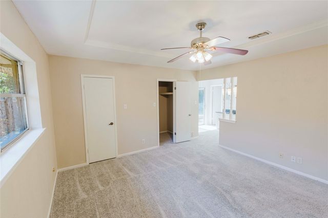 1710 Kingsborough Drive, Arlington, TX 76015