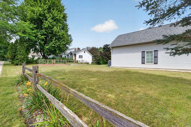 772 Edward Street, Verona, WI 53593