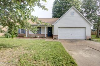 4141 Shadow Glen Drive, Horn Lake, MS 38637