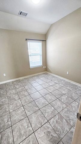 8031 Canyon Street, Houston, TX 77051