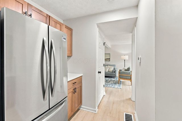 3328 Everson Road E, Columbus, OH 43232