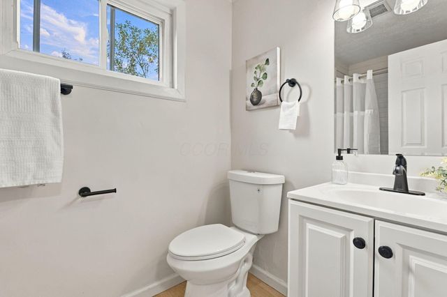 3328 Everson Road E, Columbus, OH 43232