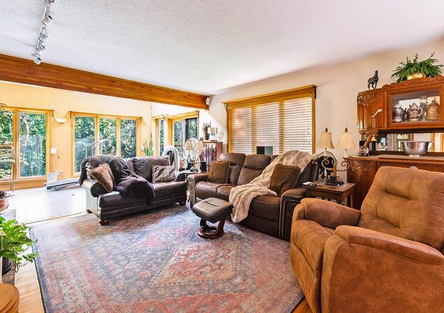 21770 Calmor Avenue, Prior Lake, MN 55372