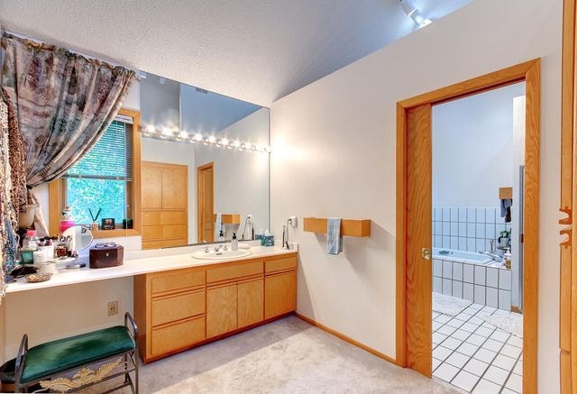 21770 Calmor Avenue, Prior Lake, MN 55372