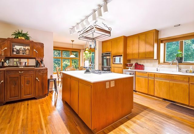 21770 Calmor Avenue, Prior Lake, MN 55372