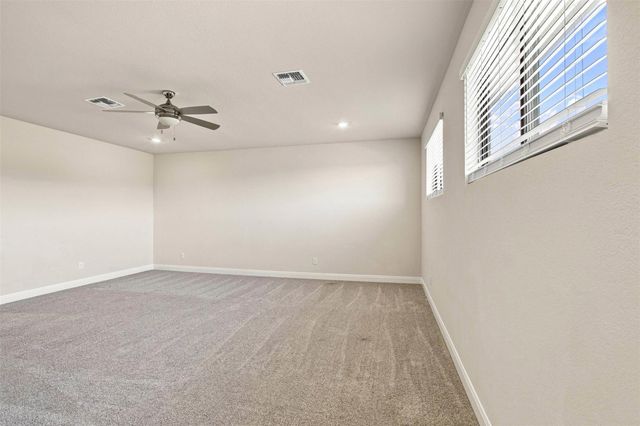 145 McNaughton DR, Liberty Hill, TX 78642