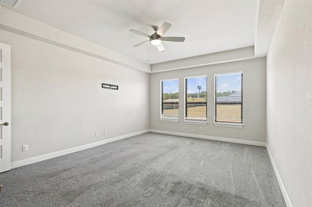 145 McNaughton DR, Liberty Hill, TX 78642