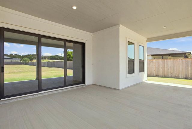 145 McNaughton DR, Liberty Hill, TX 78642