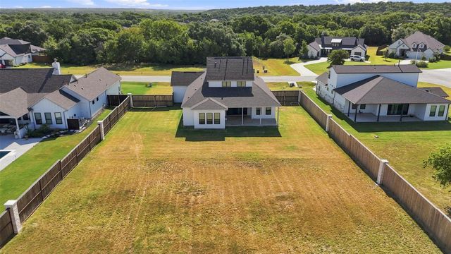 145 McNaughton DR, Liberty Hill, TX 78642