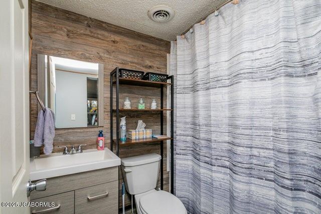 3771 STATE ROUTE A, Fayette, MO 65248