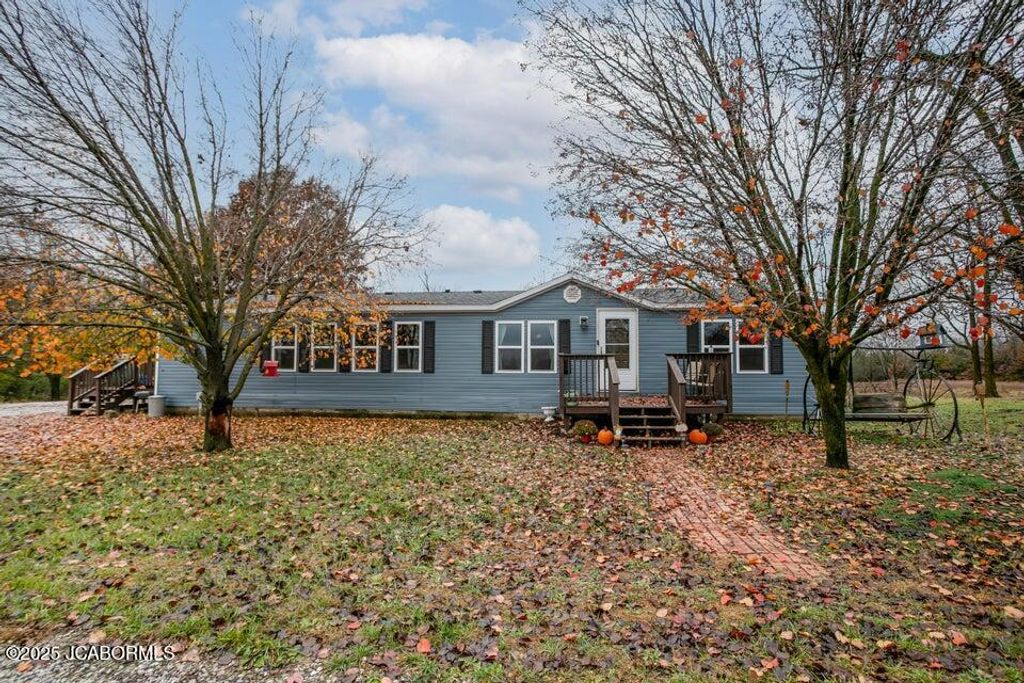 3771 STATE ROUTE A, Fayette, MO 65248