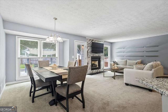 2711 Bluffton Road, Buford, GA 30519