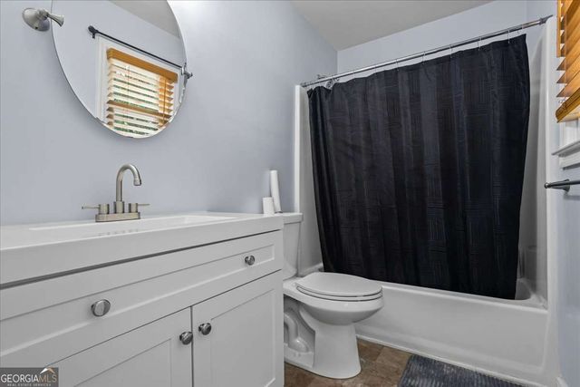 2711 Bluffton Road, Buford, GA 30519