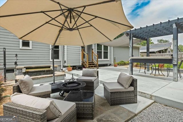 2711 Bluffton Road, Buford, GA 30519