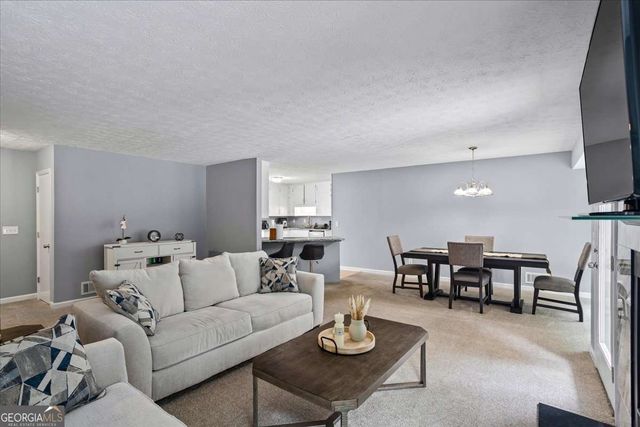 2711 Bluffton Road, Buford, GA 30519