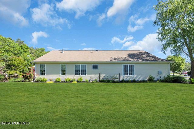 3 Augusta Drive, Little Egg Harbor, NJ 08087
