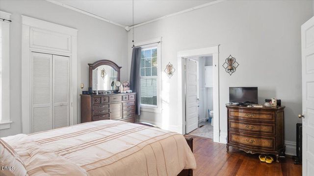 166 W Belle Street, Henderson, NC 27536