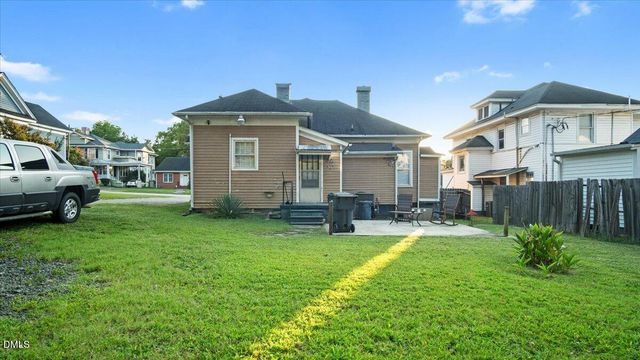 166 W Belle Street, Henderson, NC 27536