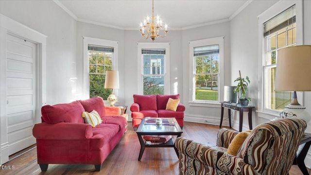 166 W Belle Street, Henderson, NC 27536