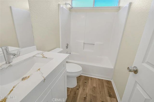 37324 97th Street East, Littlerock, CA 93543