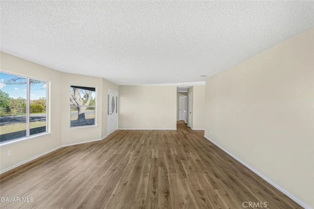 37324 97th Street East, Littlerock, CA 93543