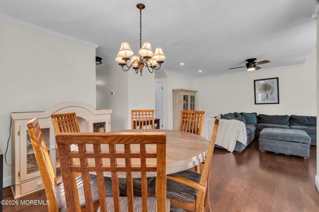 12 Hunters Run 12, Oceanport, NJ 07757