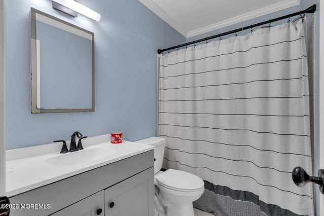 12 Hunters Run 12, Oceanport, NJ 07757
