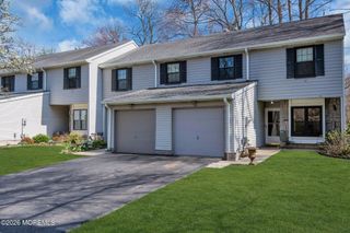 12 Hunters Run 12, Oceanport, NJ 07757