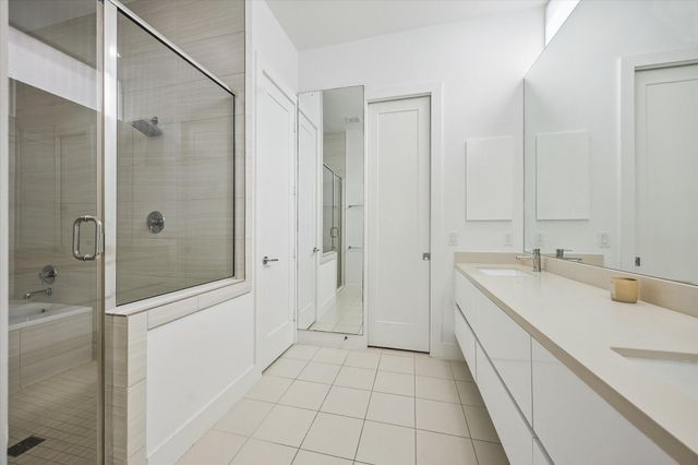 1153 W 17th Street, Houston, TX 77008
