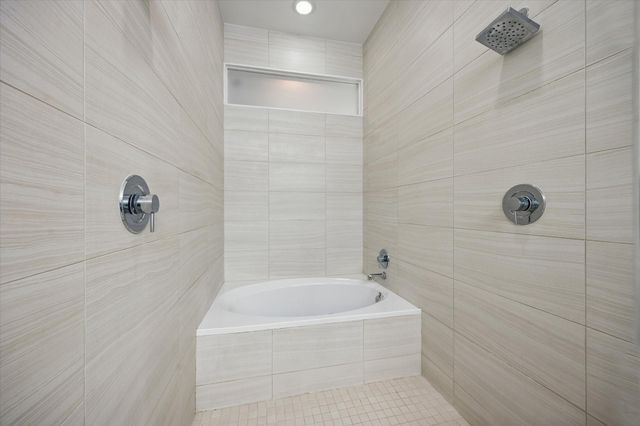 1153 W 17th Street, Houston, TX 77008