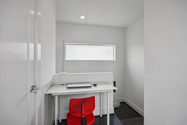1153 W 17th Street, Houston, TX 77008