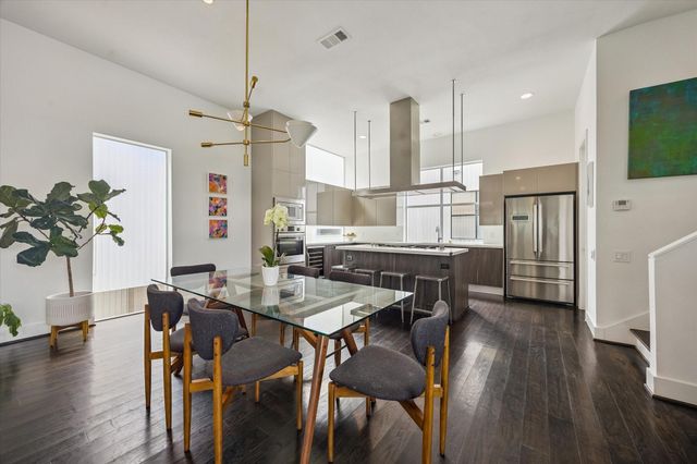 1153 W 17th Street, Houston, TX 77008