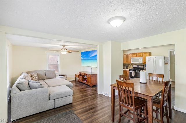 4006 Hiram Road NW, Canton, OH 44718