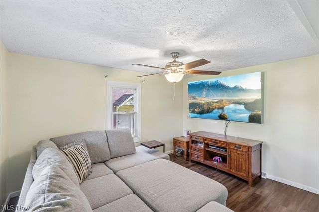 4006 Hiram Road NW, Canton, OH 44718