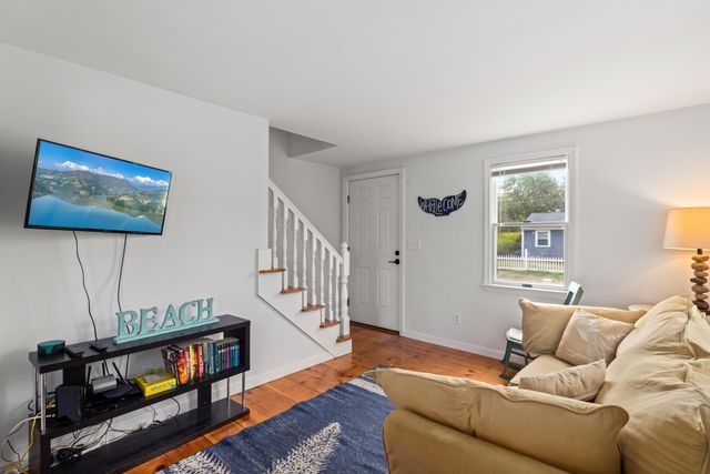 5 Rosetta Street, West Yarmouth, MA 02673