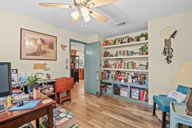 9032 BIRMINGHAM AVENUE, Weeki Wachee, FL 34613