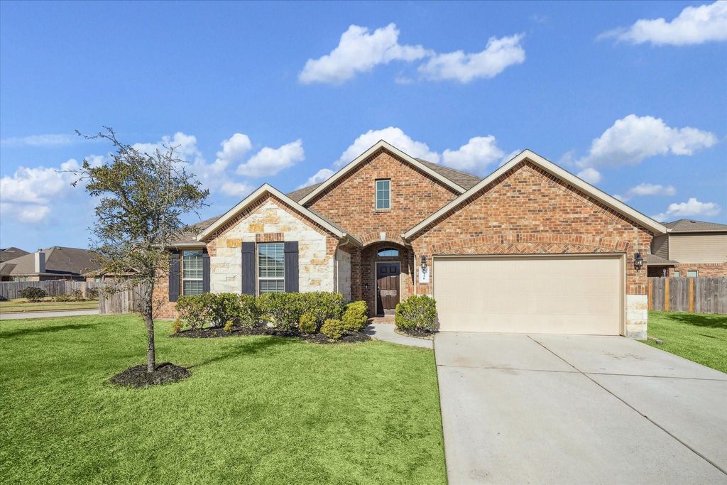 9910 Indian Rill Court, Tomball, TX 77375