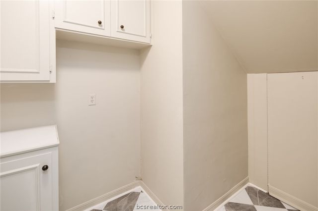800 Dogwood Lane, Bryan, TX 77802