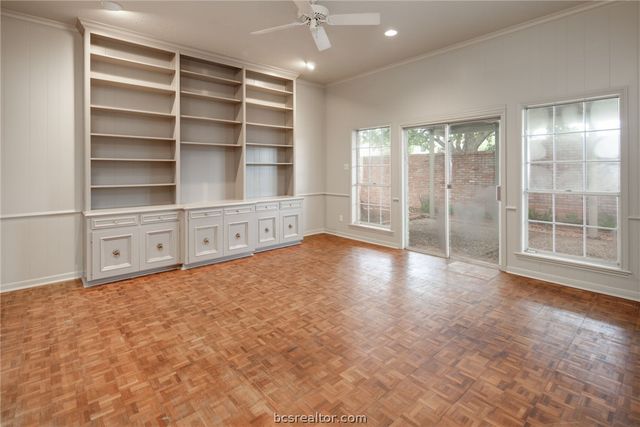 800 Dogwood Lane, Bryan, TX 77802