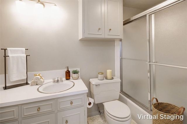 800 Dogwood Lane, Bryan, TX 77802