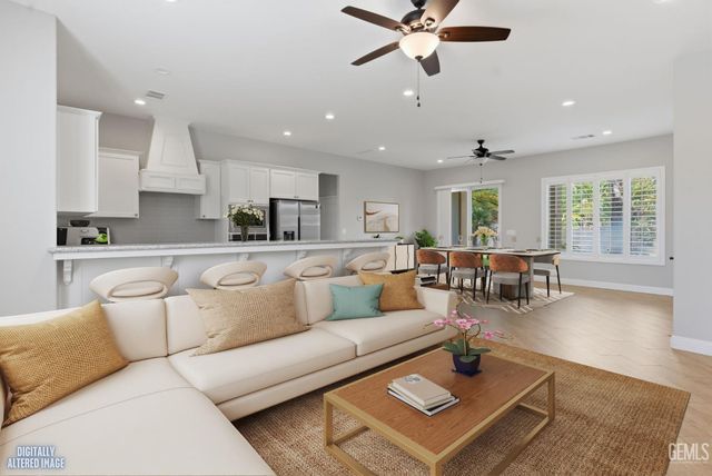 15506 Domaine Chandon Avenue, Bakersfield, CA 93314