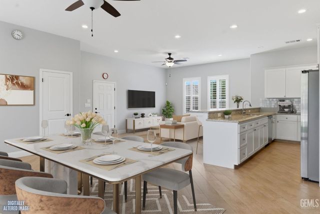 15506 Domaine Chandon Avenue, Bakersfield, CA 93314