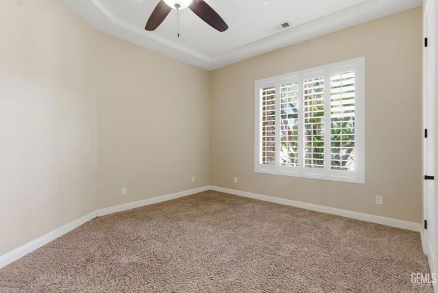 15506 Domaine Chandon Avenue, Bakersfield, CA 93314